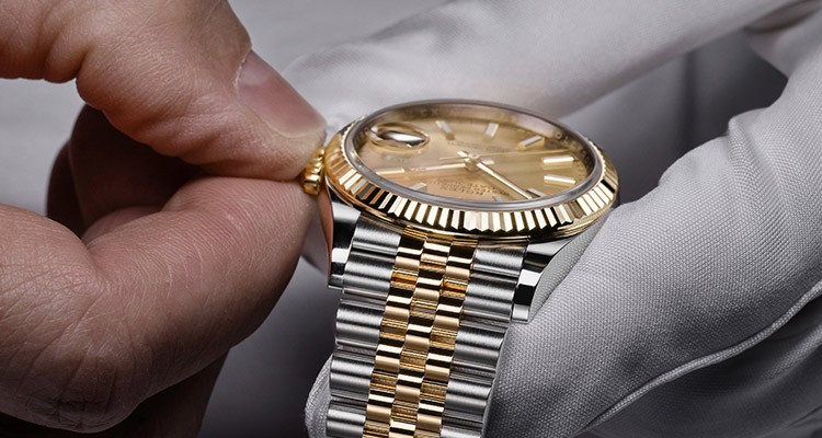 Servicing-your-Rolex-Header-banner-Mobile-